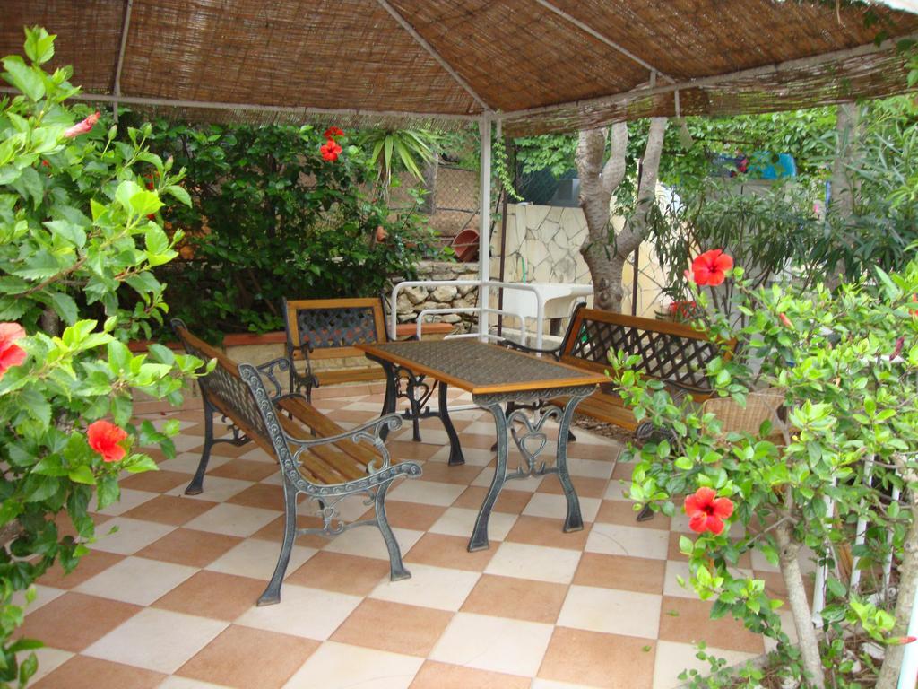 Residence Capo San Marco & Renella Шака Екстериор снимка