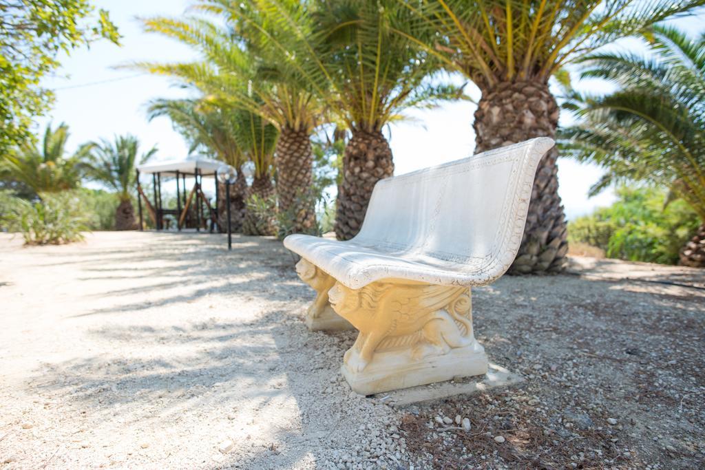 Residence Capo San Marco & Renella Шака Екстериор снимка