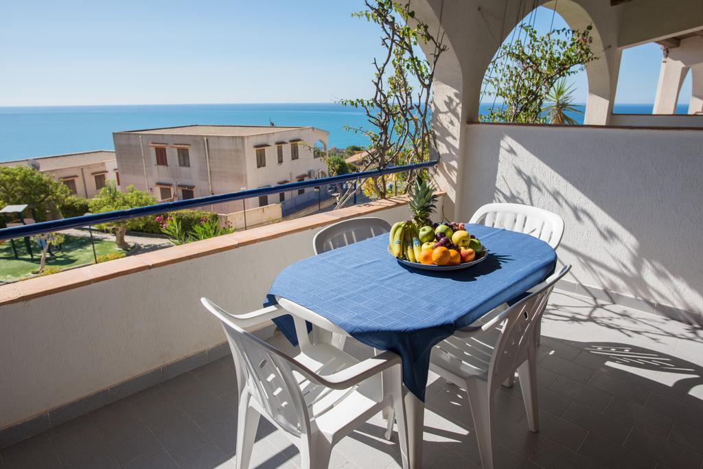 Residence Capo San Marco & Renella Шака Екстериор снимка