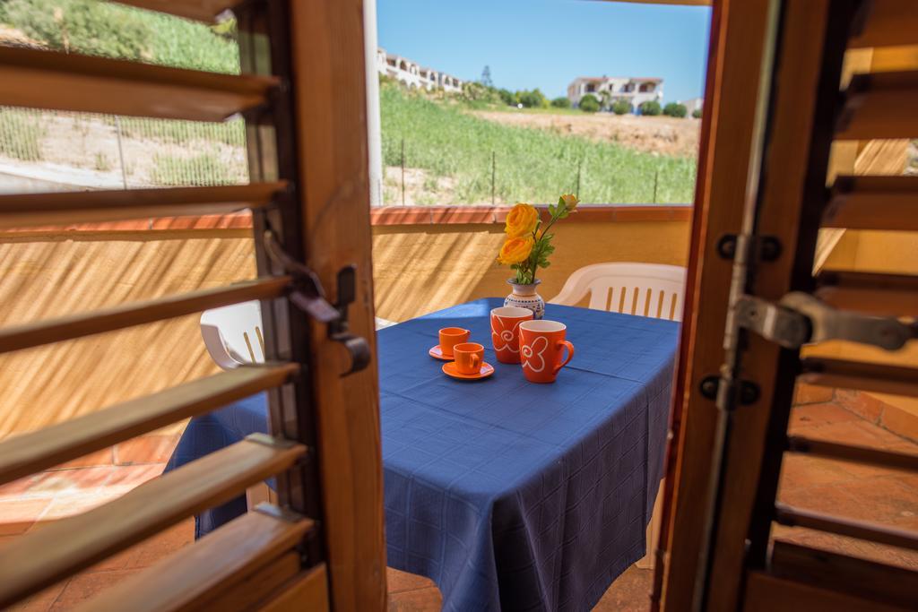 Residence Capo San Marco & Renella Шака Екстериор снимка